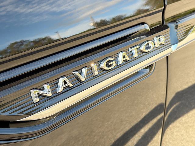 2024 Lincoln Navigator - Photo 11