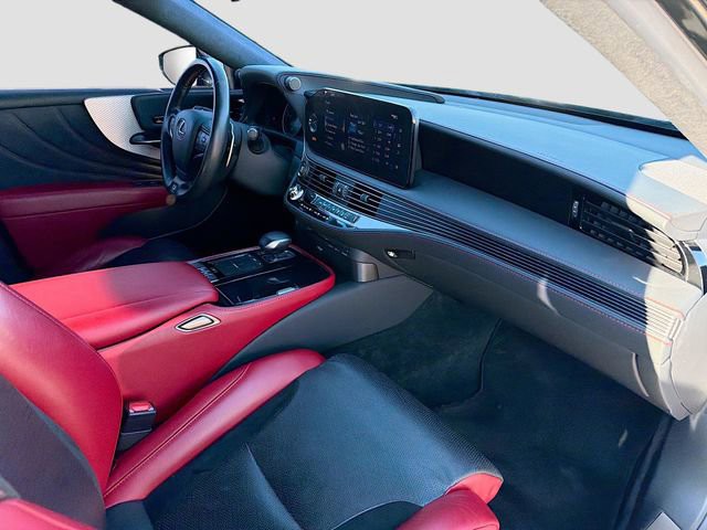 2021 Lexus LS - Photo 14