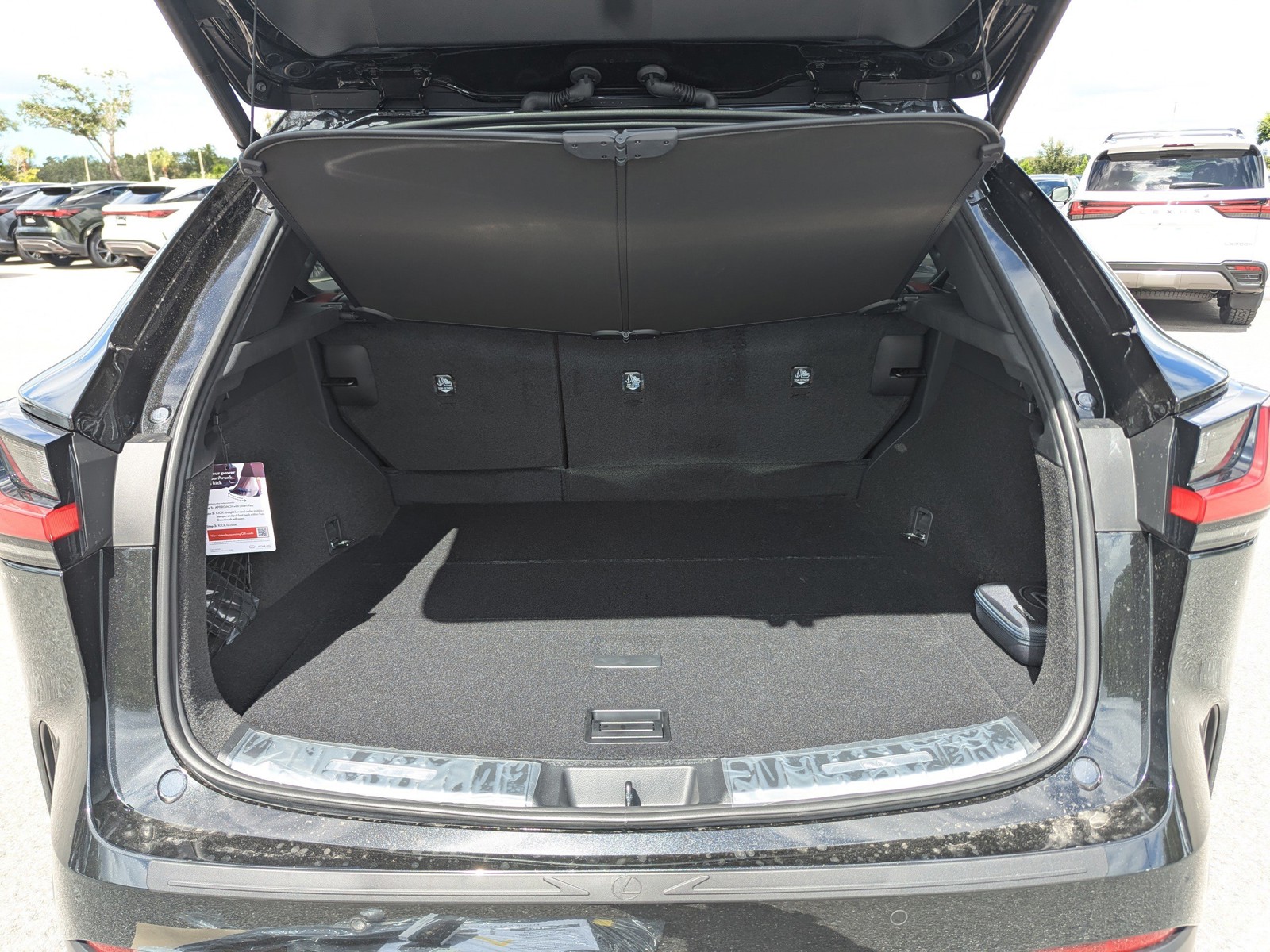 2026 Lexus NX - Photo 11
