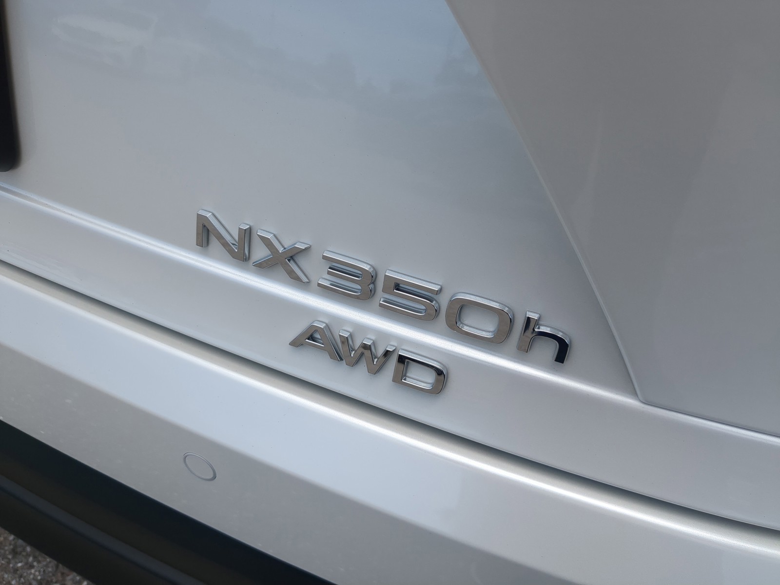 2025 Lexus NX - Photo 11