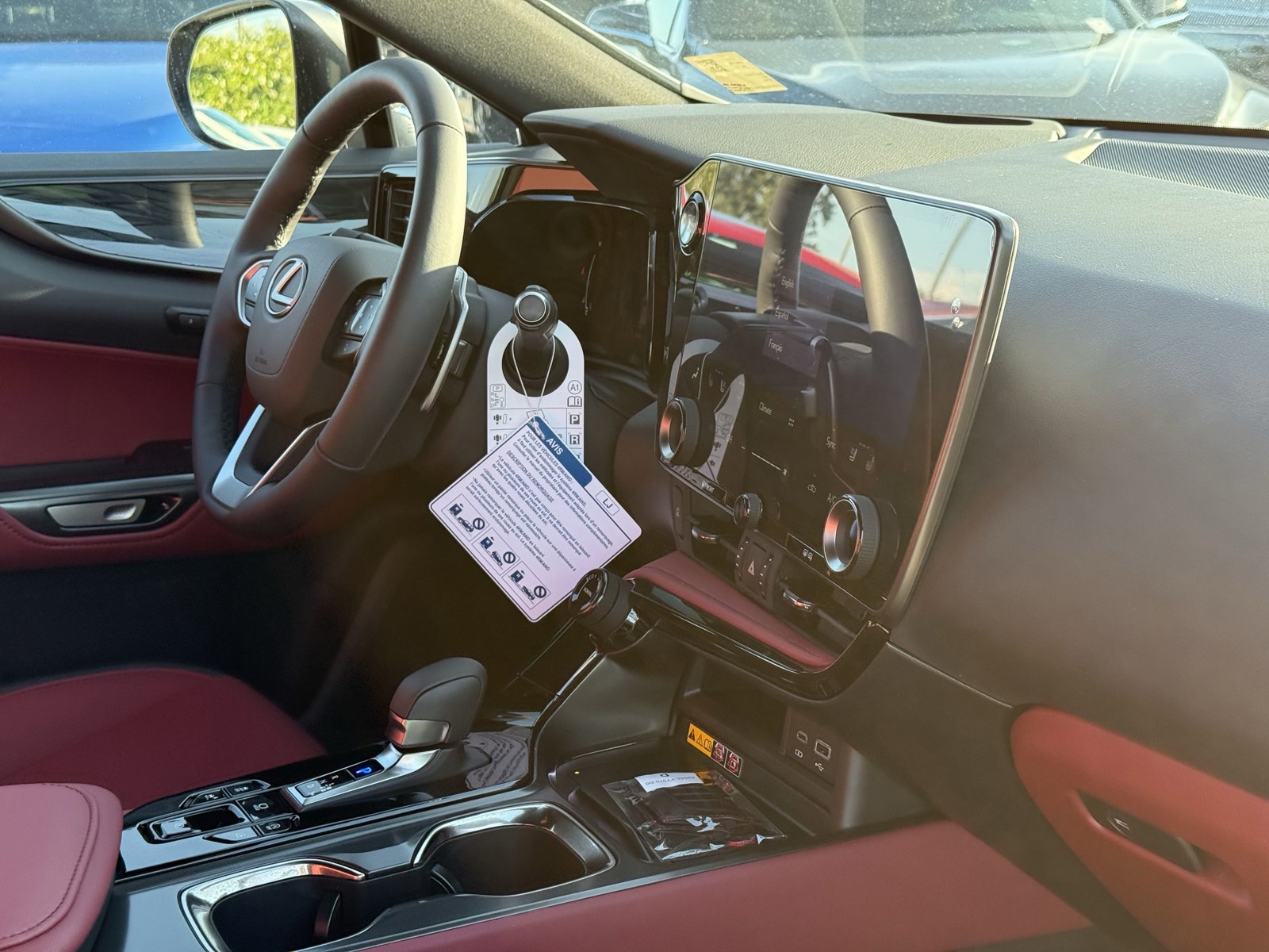 2025 Lexus NX - Photo 11