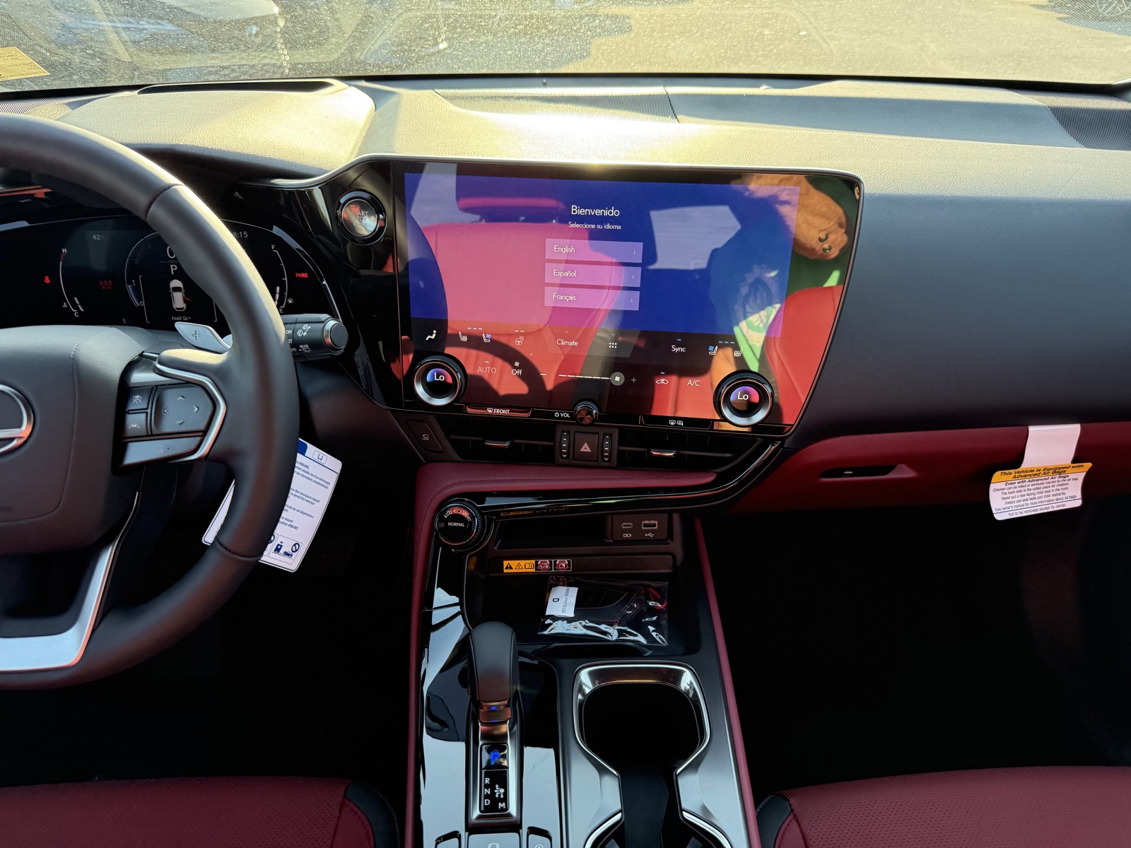 2025 Lexus NX - Photo 15