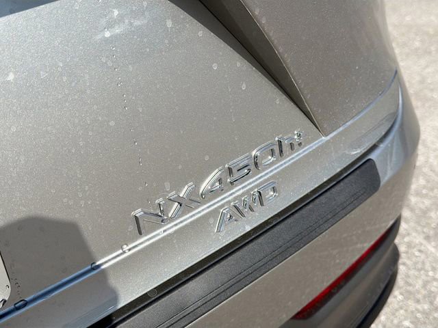 2026 Lexus NX - Photo 11