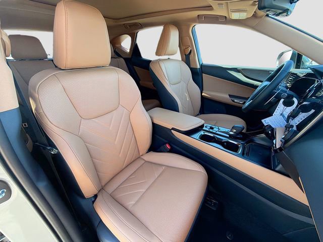2026 Lexus NX - Photo 15