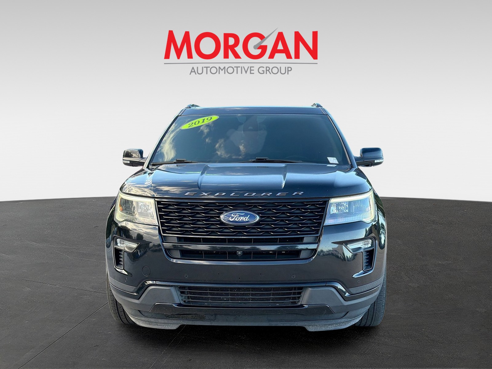 2019 Ford Explorer - Photo 2