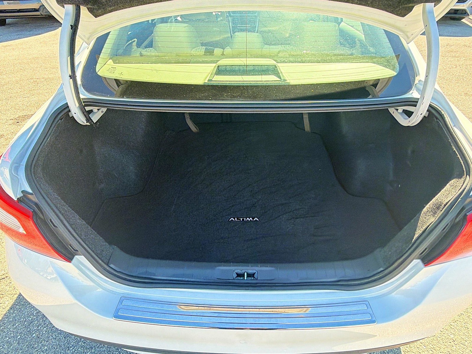 2016 Nissan Altima - Photo 13