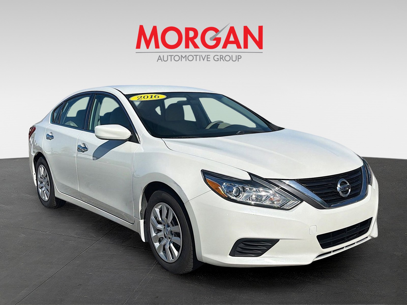 2016 Nissan Altima - Photo 2