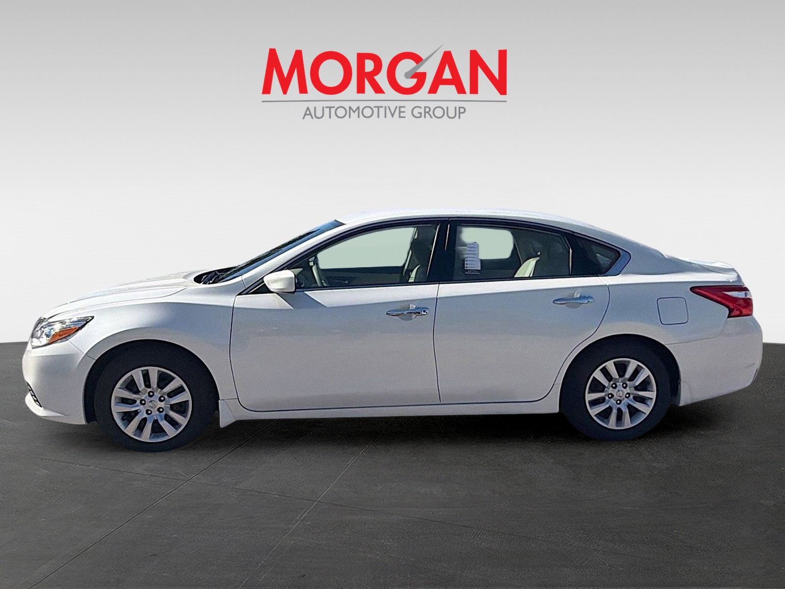 2016 Nissan Altima - Photo 9