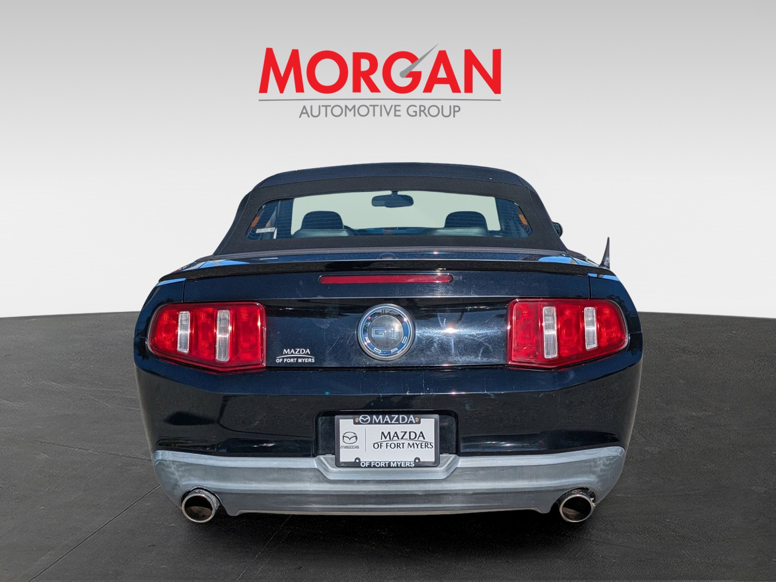 2010 Ford Mustang - Photo 6