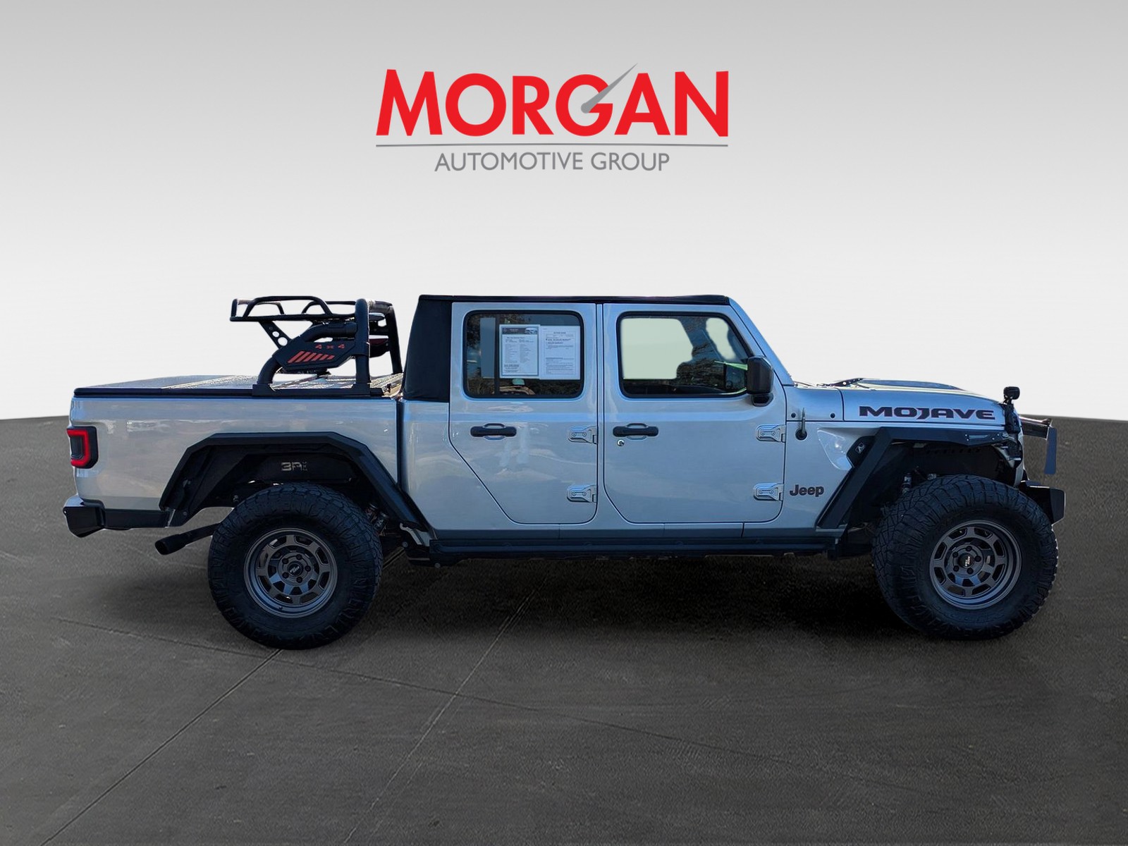 2023 Jeep Gladiator - Photo 7