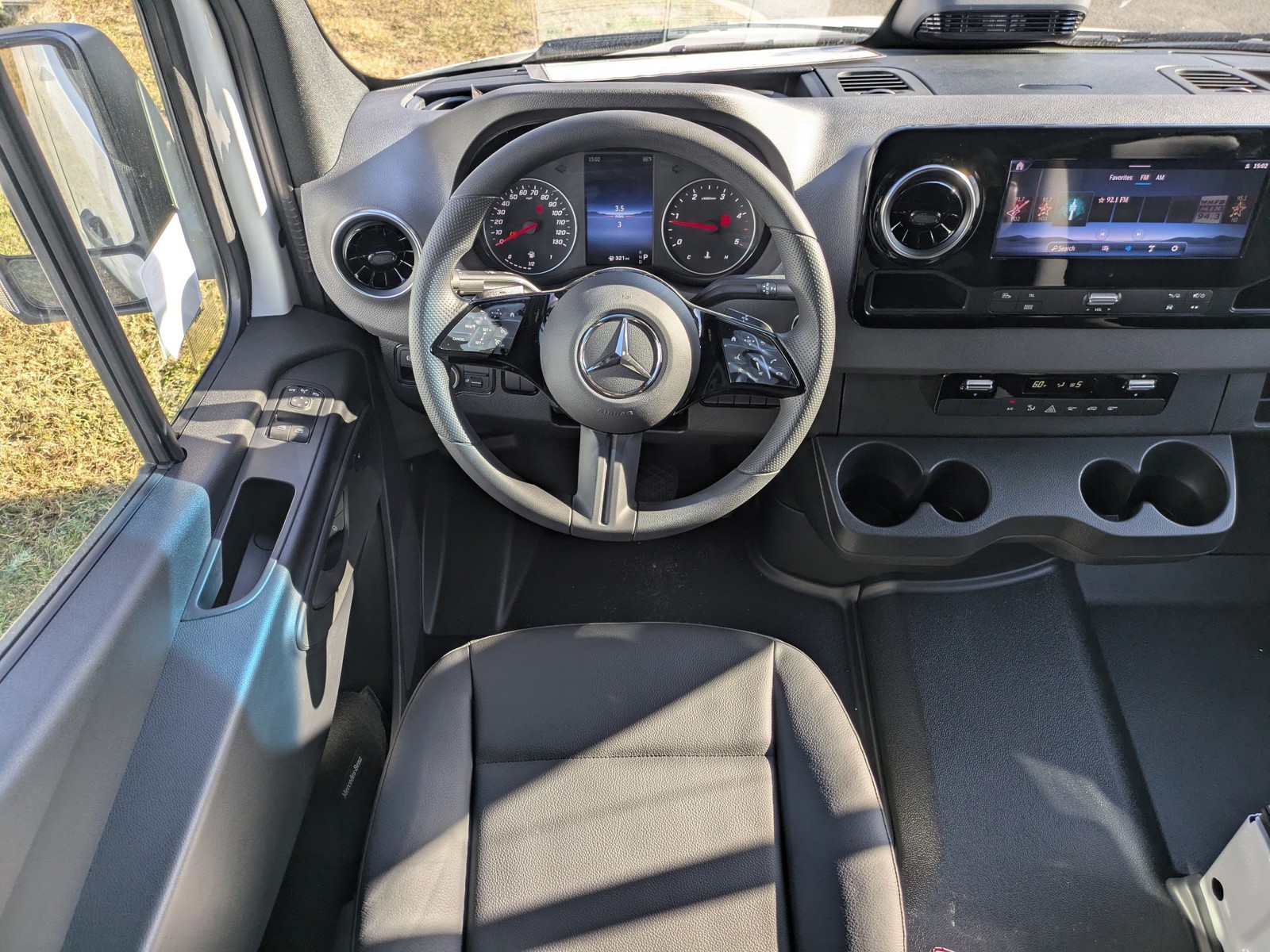 2026 Mercedes-Benz Sprinter 2500 - Photo 15