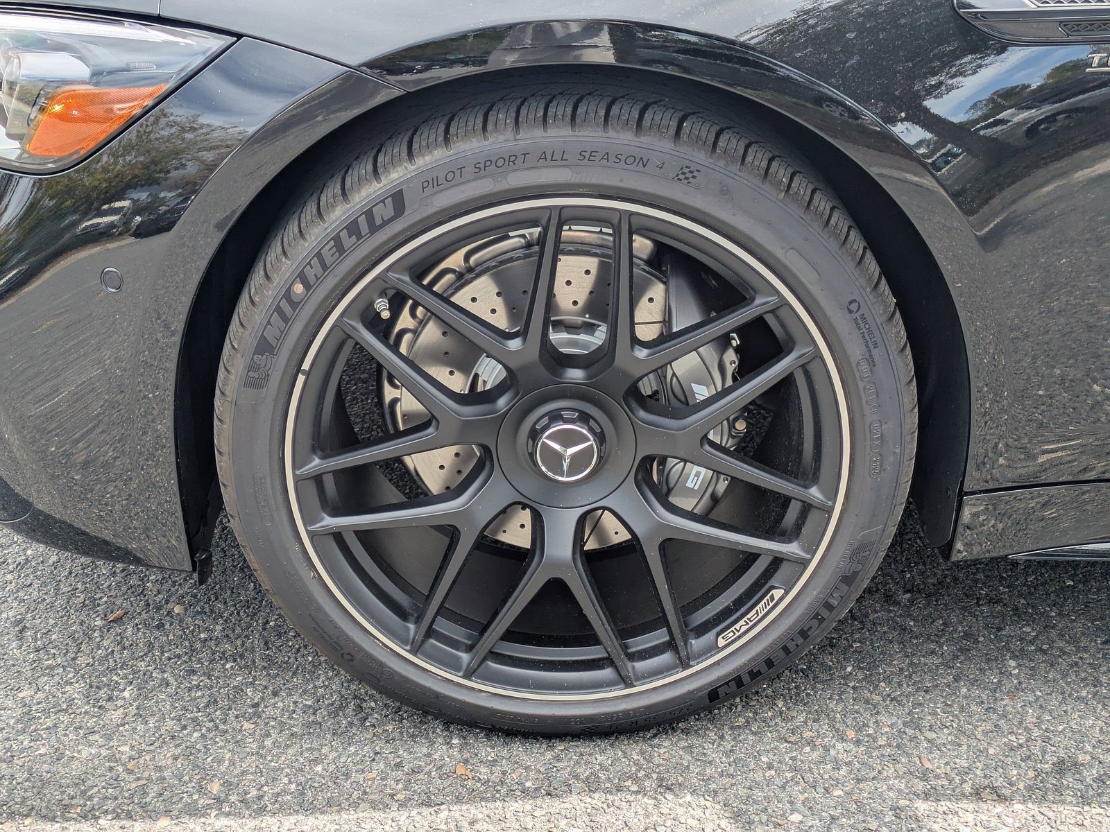 2026 Mercedes-Benz AMG GT 53 - Photo 10