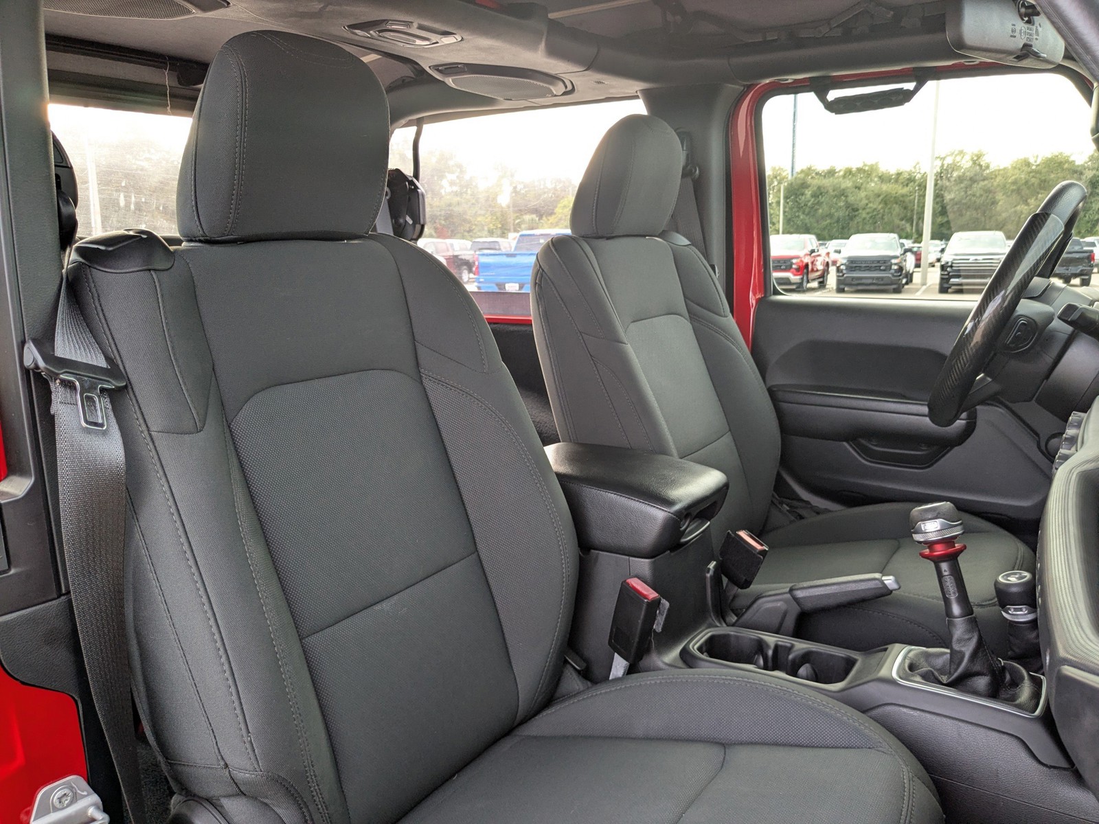 2021 Jeep Wrangler - Photo 15