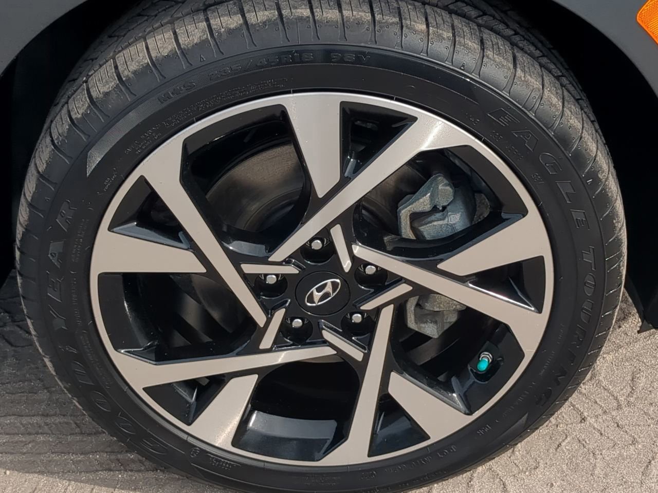 2023 Hyundai Kona - Photo 11