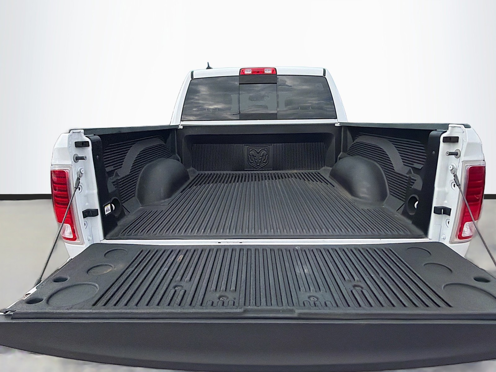 2017 Ram 1500 - Photo 9