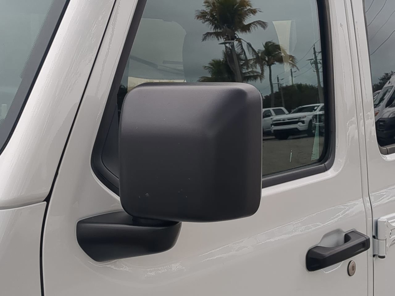 2021 Jeep Wrangler - Photo 12