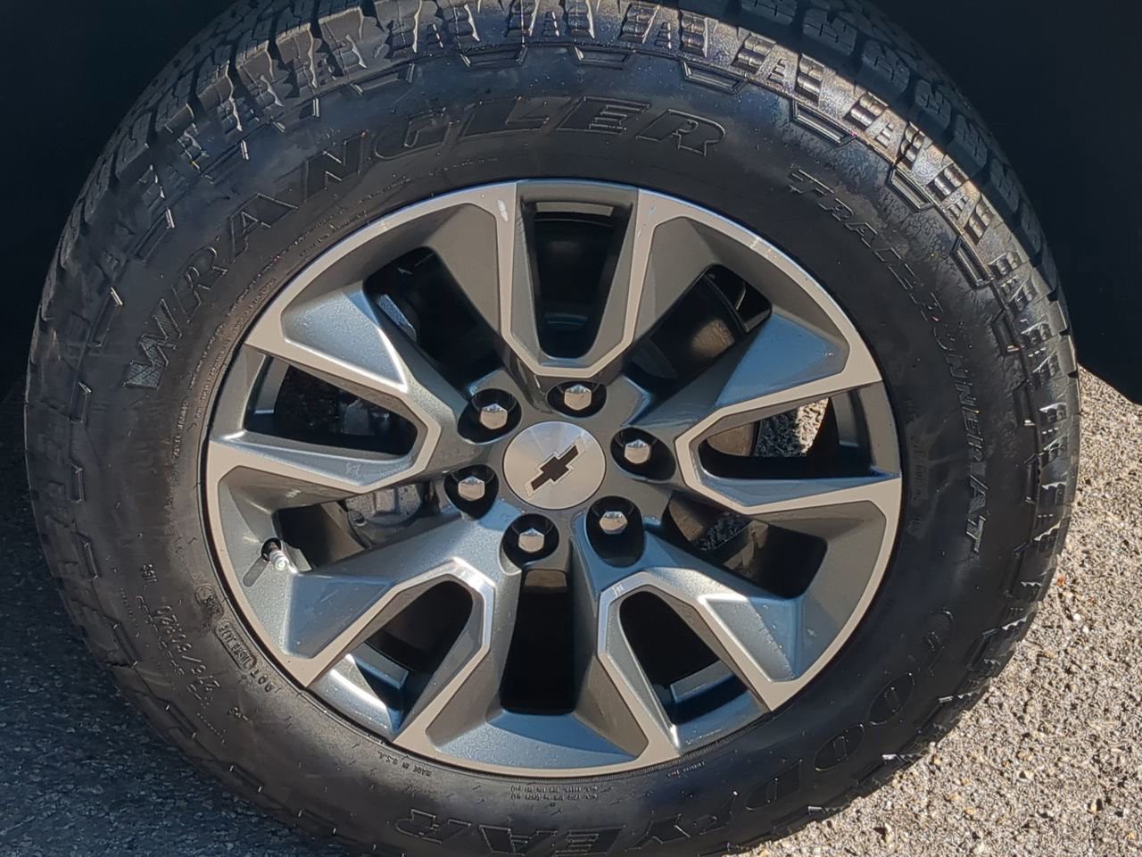 2025 Chevrolet Silverado 1500 - Photo 12