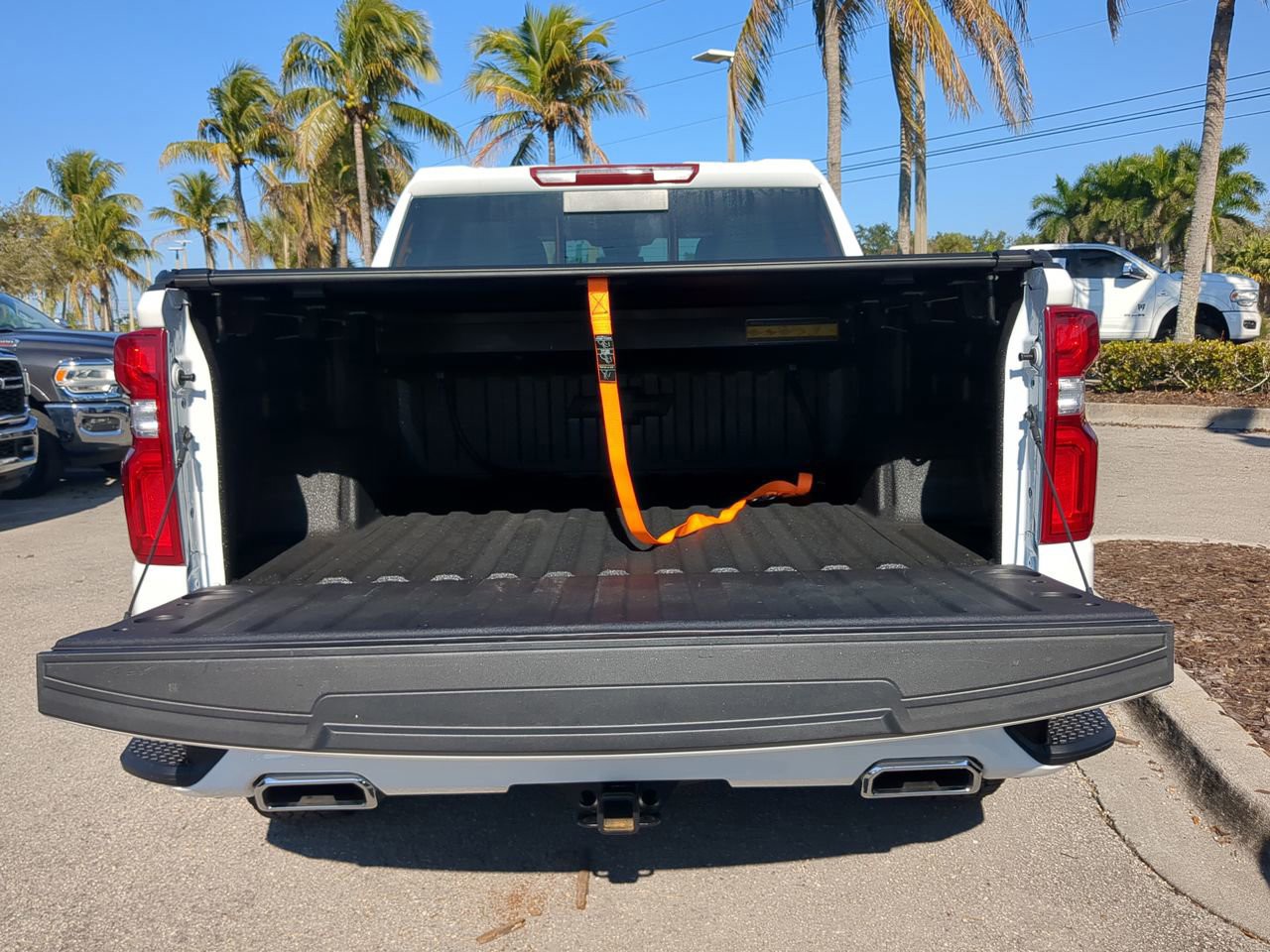 2025 Chevrolet Silverado 1500 - Photo 10