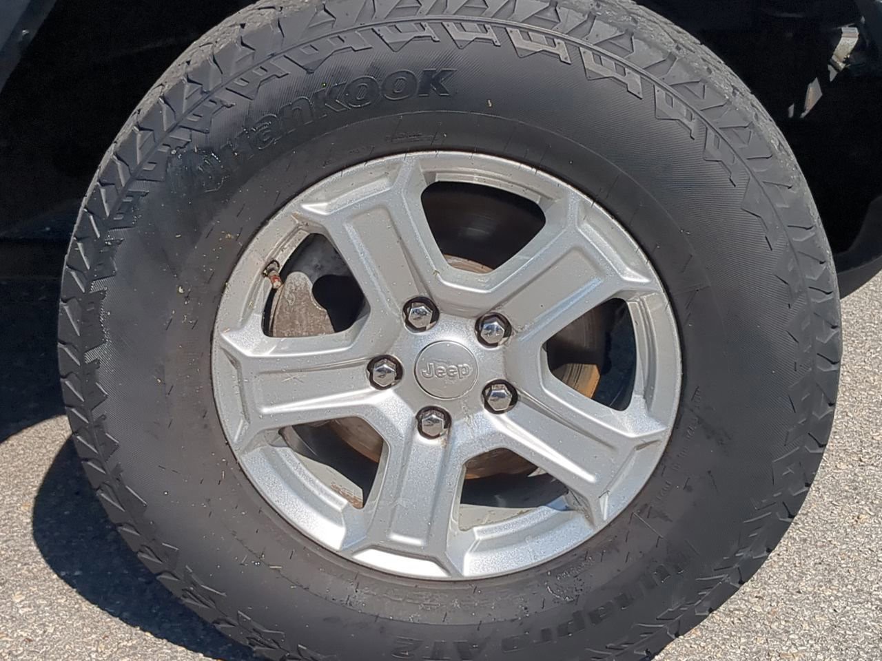 2018 Jeep Wrangler - Photo 11