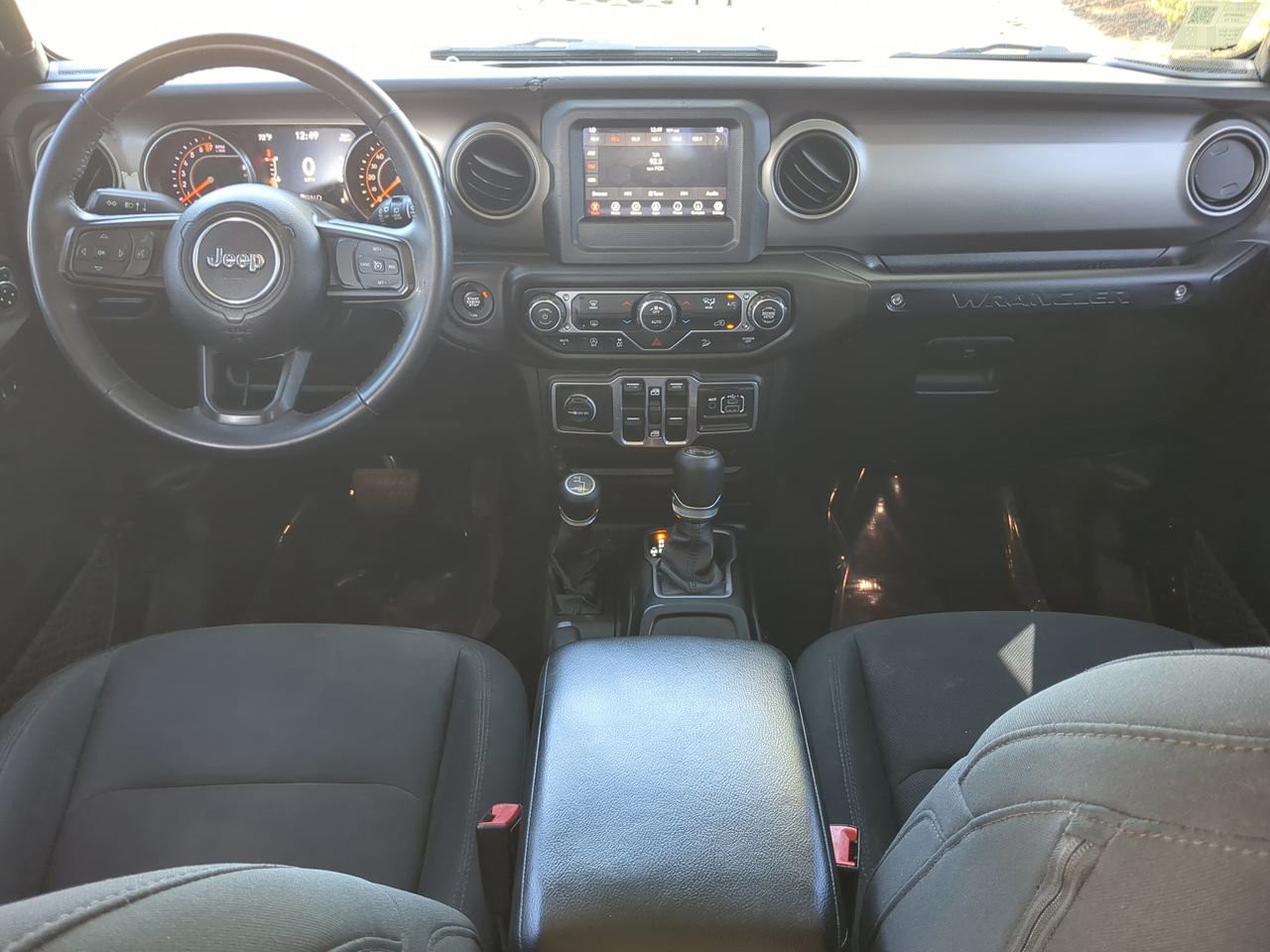 2018 Jeep Wrangler - Photo 15