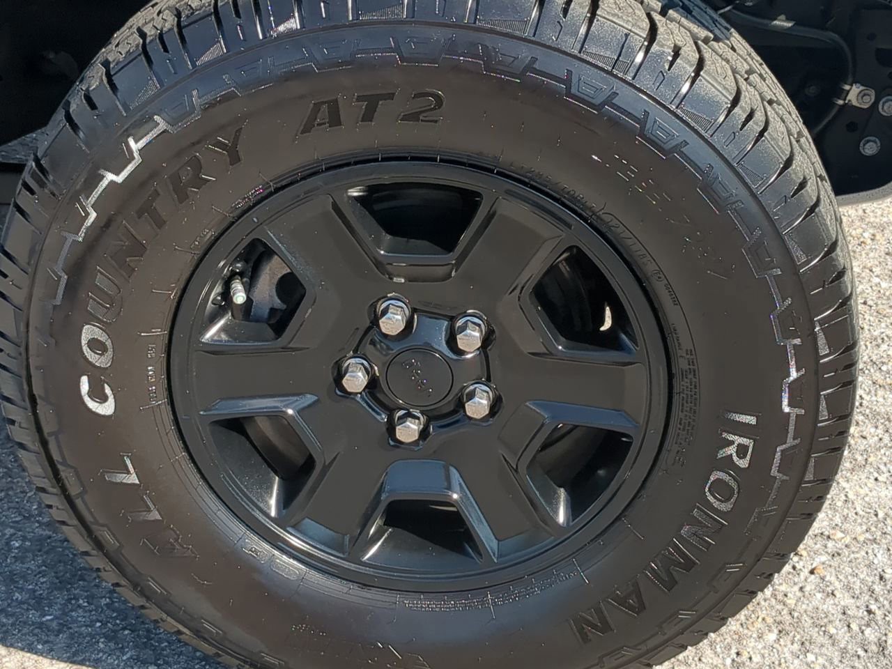 2021 Jeep Gladiator - Photo 12