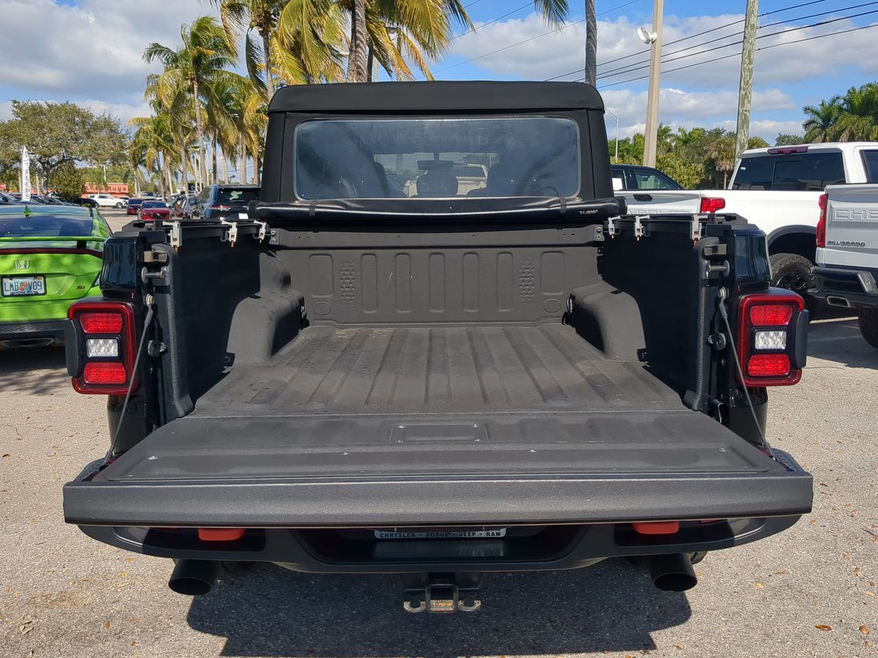 2021 Jeep Gladiator - Photo 10