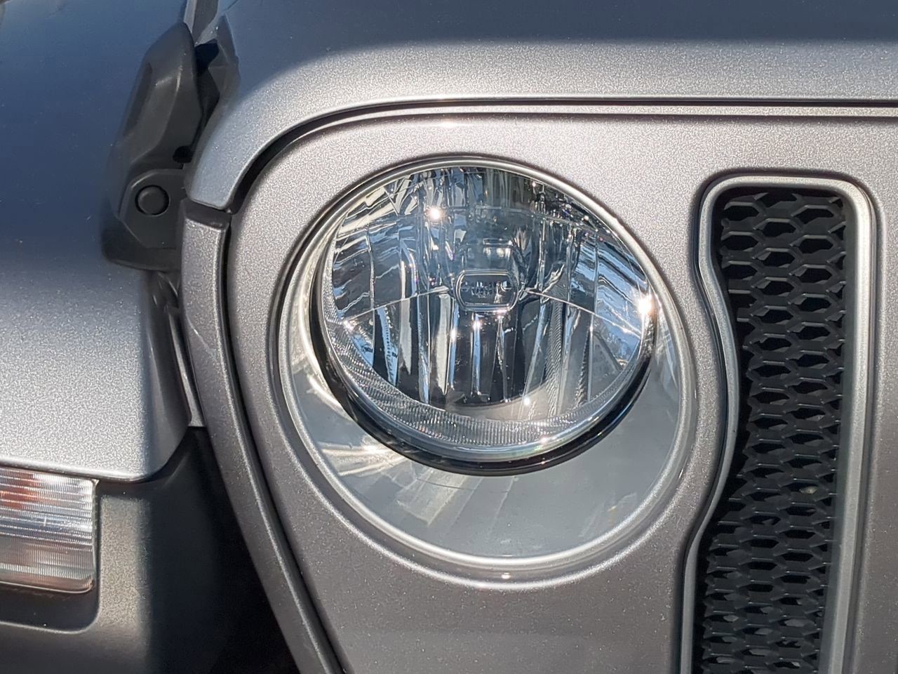 2019 Jeep Wrangler - Photo 10