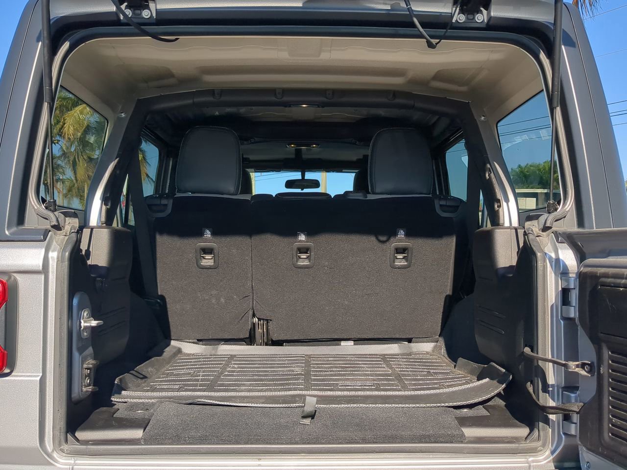 2019 Jeep Wrangler - Photo 13