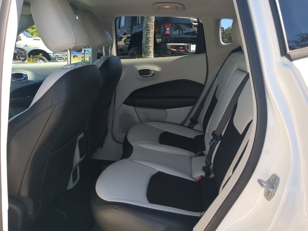 2021 Jeep Compass - Photo 14