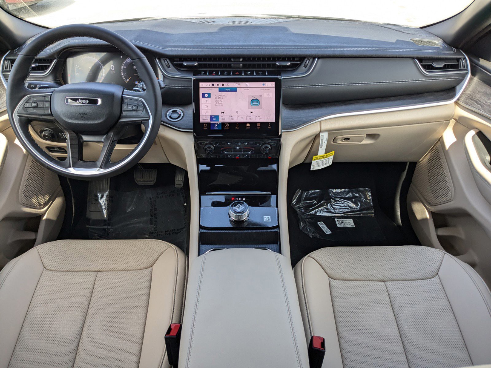 2025 Jeep Grand Cherokee - Photo 15