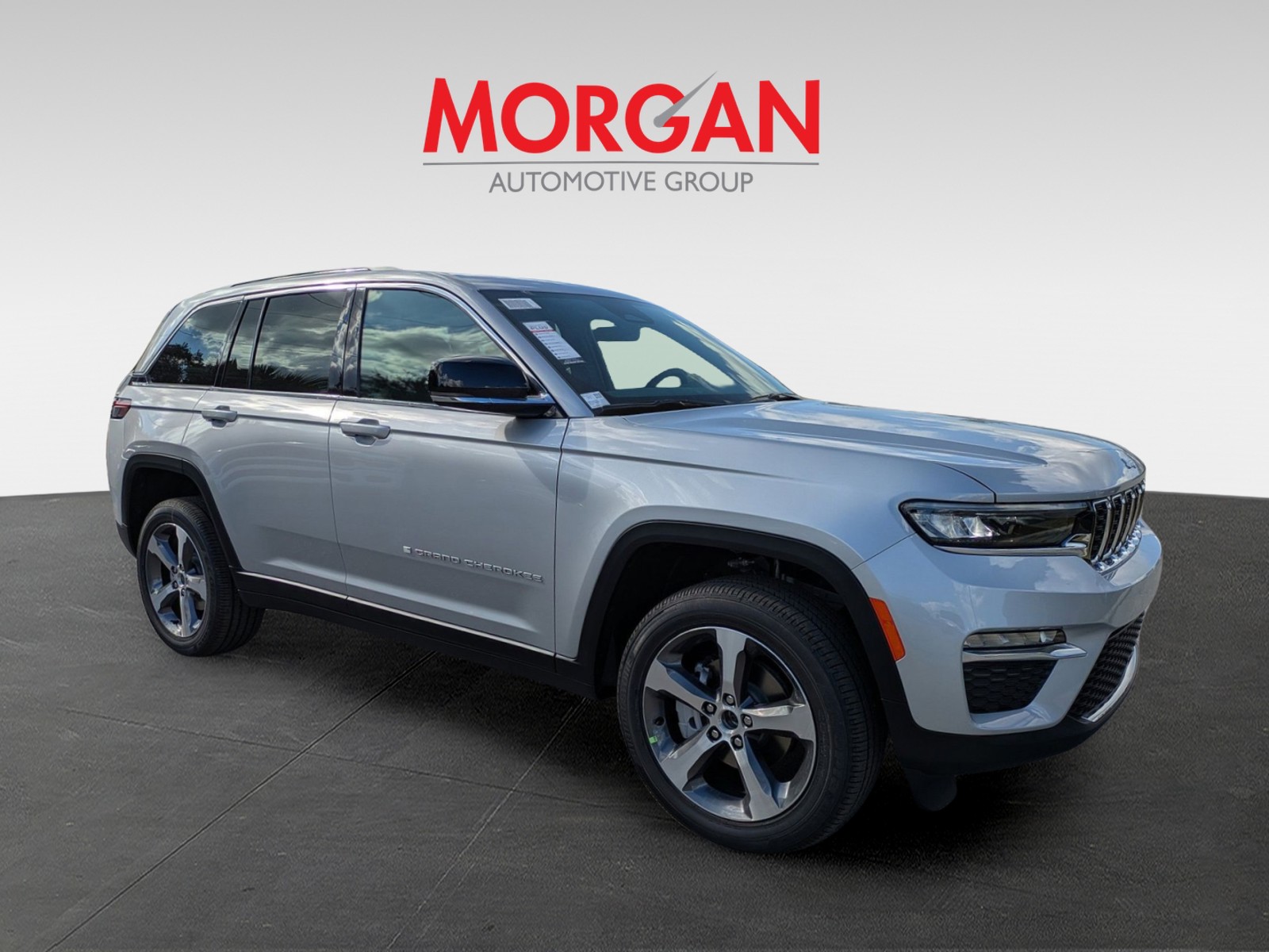 2025 Jeep Grand Cherokee - Photo 2