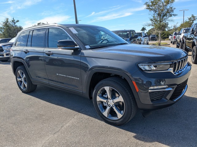 2025 Jeep Grand Cherokee - Photo 5