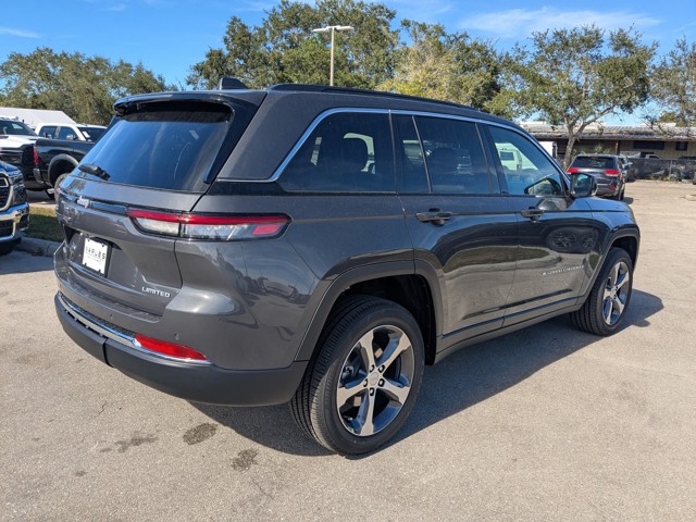 2025 Jeep Grand Cherokee - Photo 9