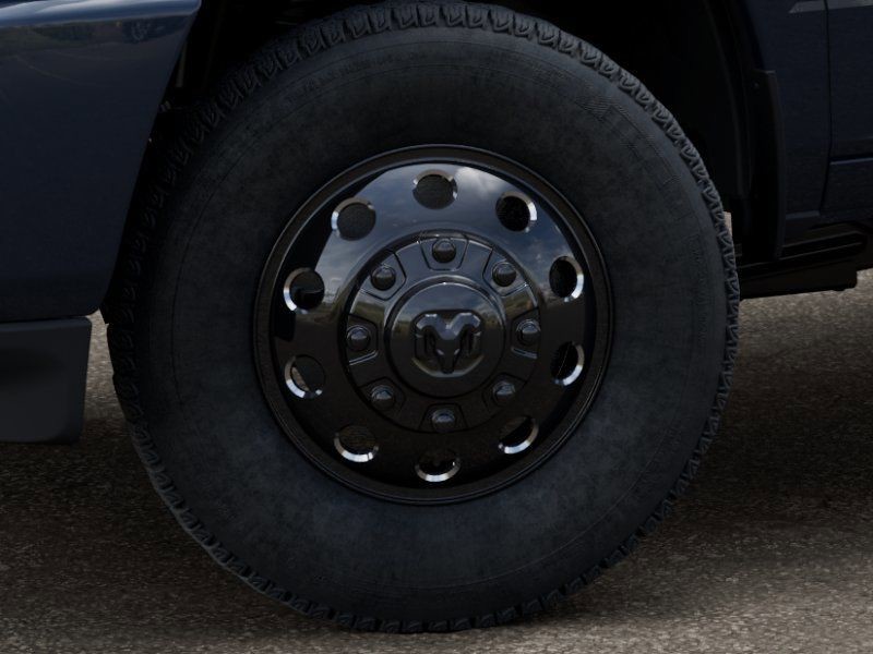 2026 Ram 3500 - Photo 3