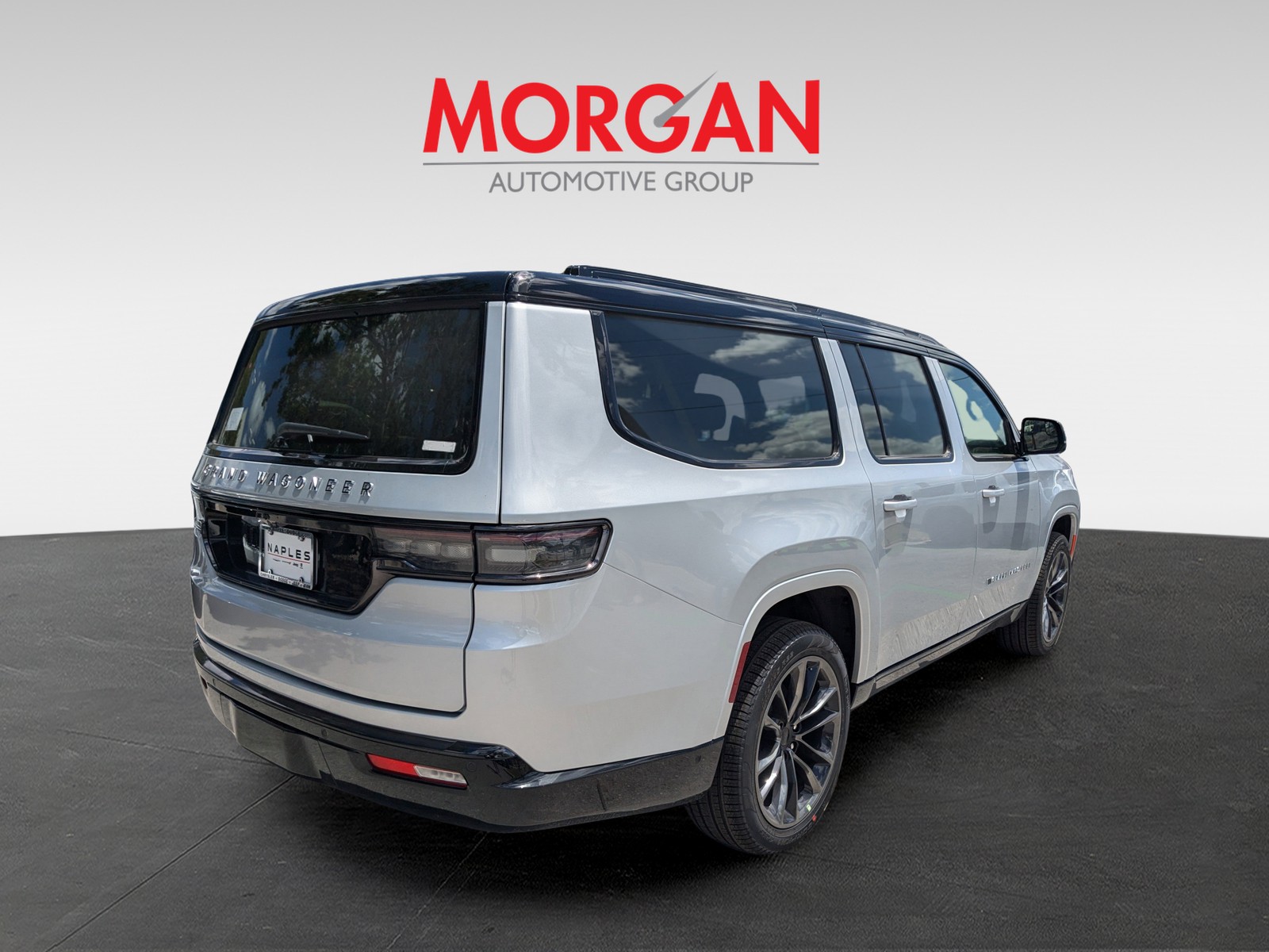 2025 Jeep Grand Wagoneer L - Photo 5