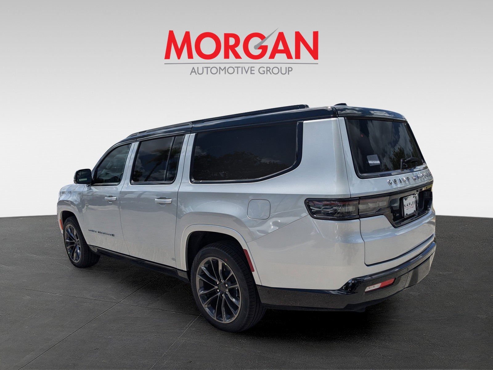 2025 Jeep Grand Wagoneer L - Photo 6