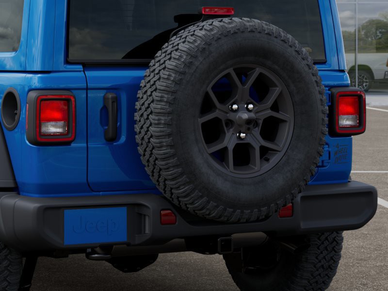 2026 Jeep Wrangler - Photo 13