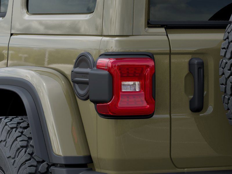 2026 Jeep Wrangler - Photo 4