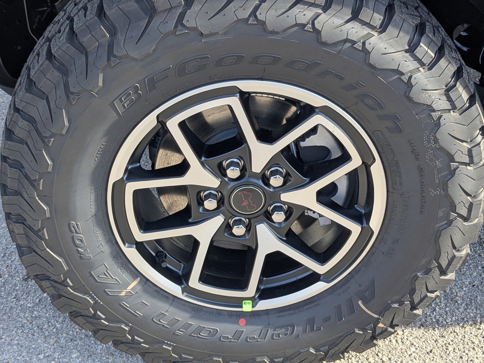 2026 Jeep Wrangler - Photo 11