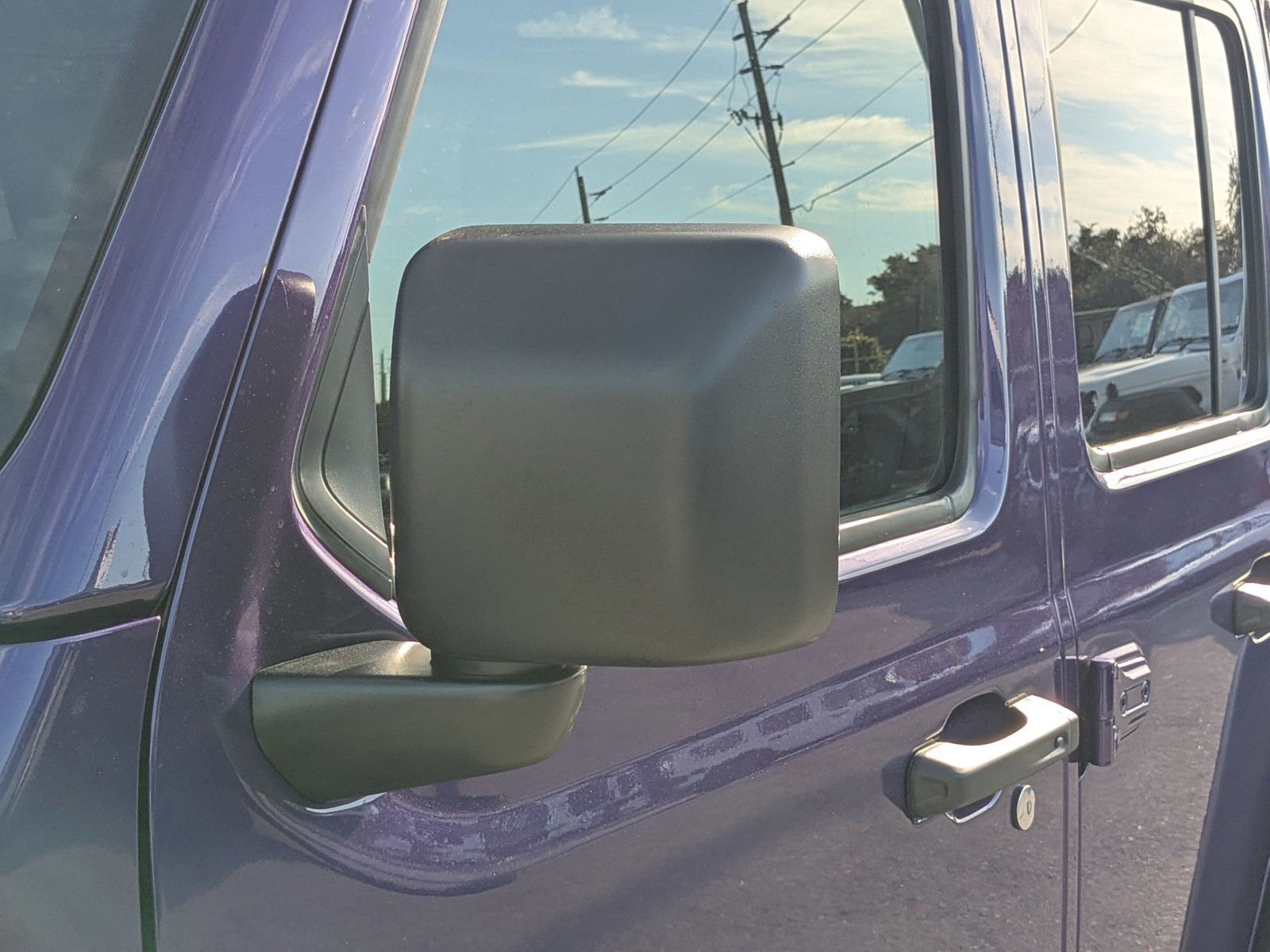 2026 Jeep Wrangler - Photo 12