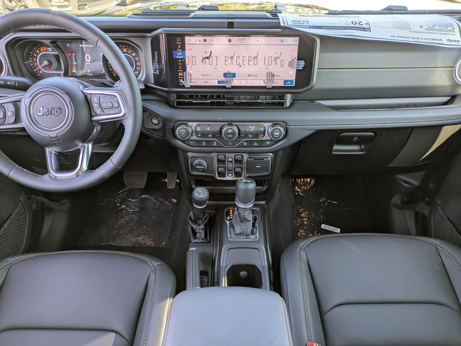 2026 Jeep Wrangler - Photo 15