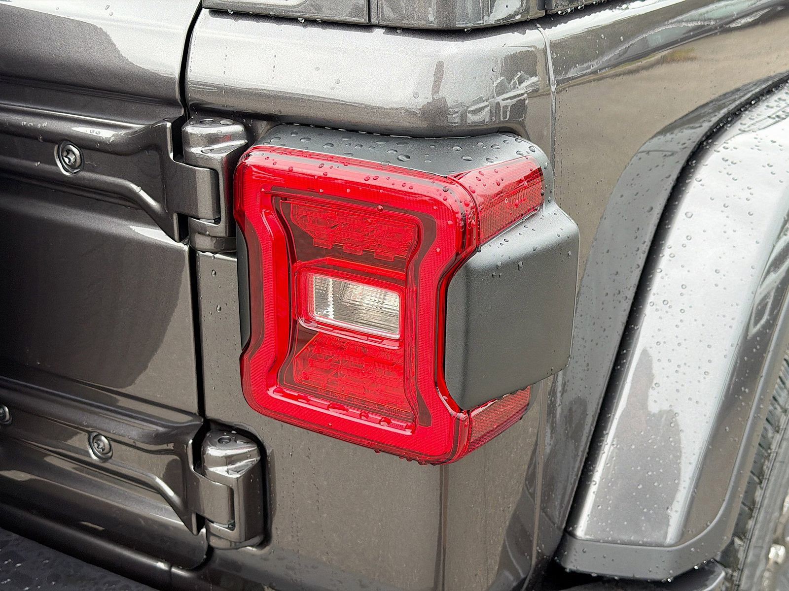 2026 Jeep Wrangler - Photo 10