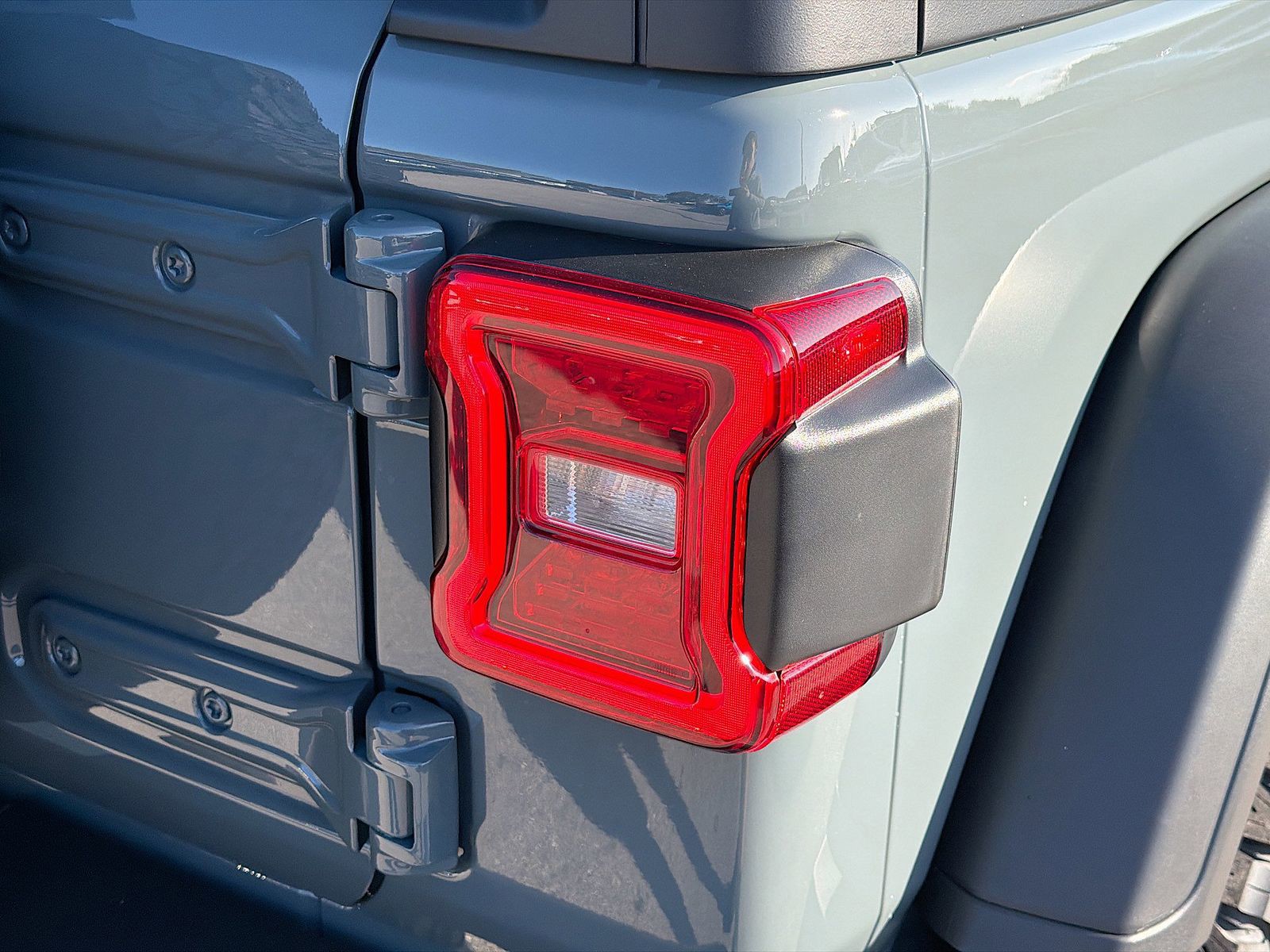 2026 Jeep Wrangler - Photo 10