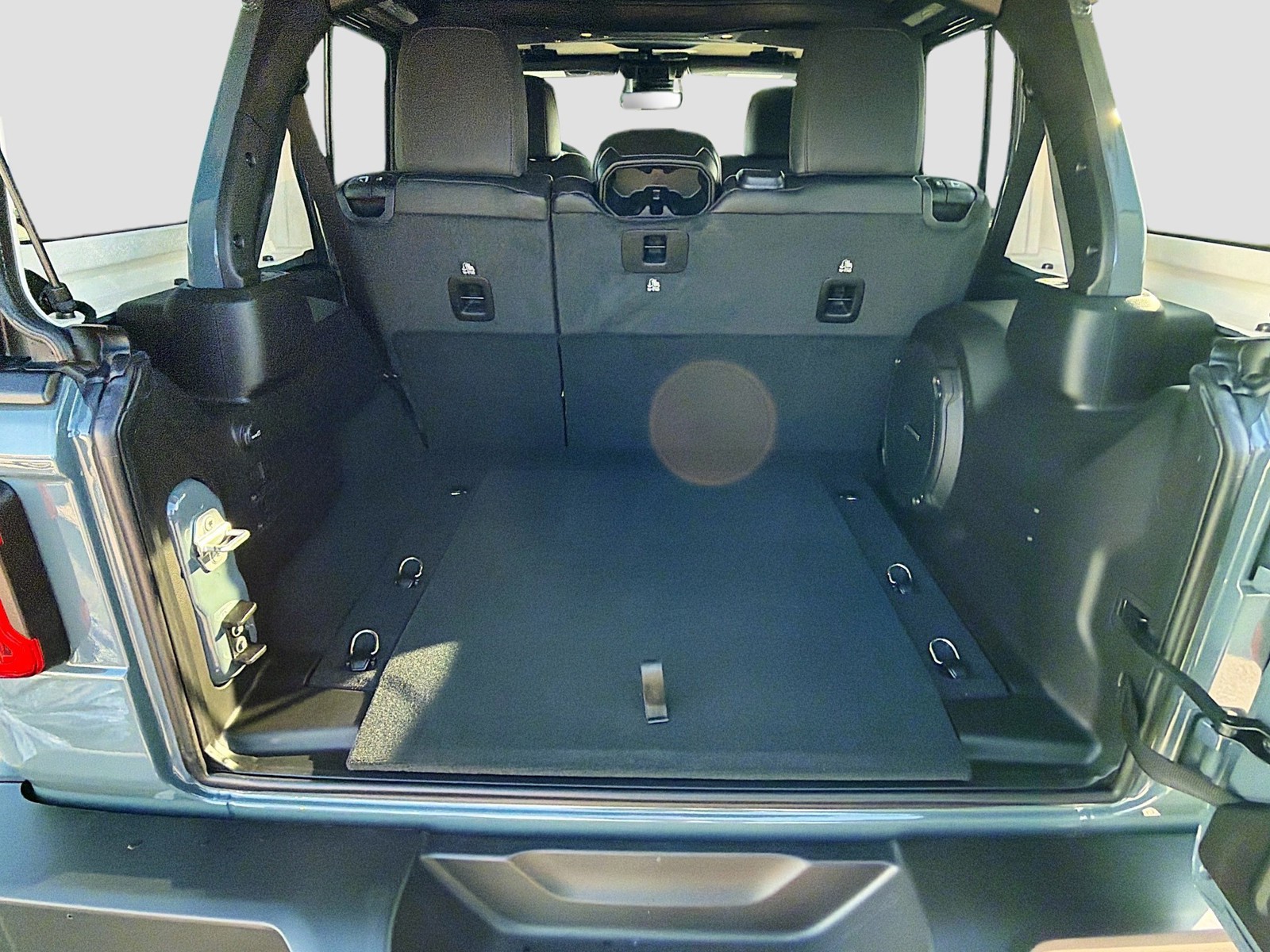 2026 Jeep Wrangler - Photo 12