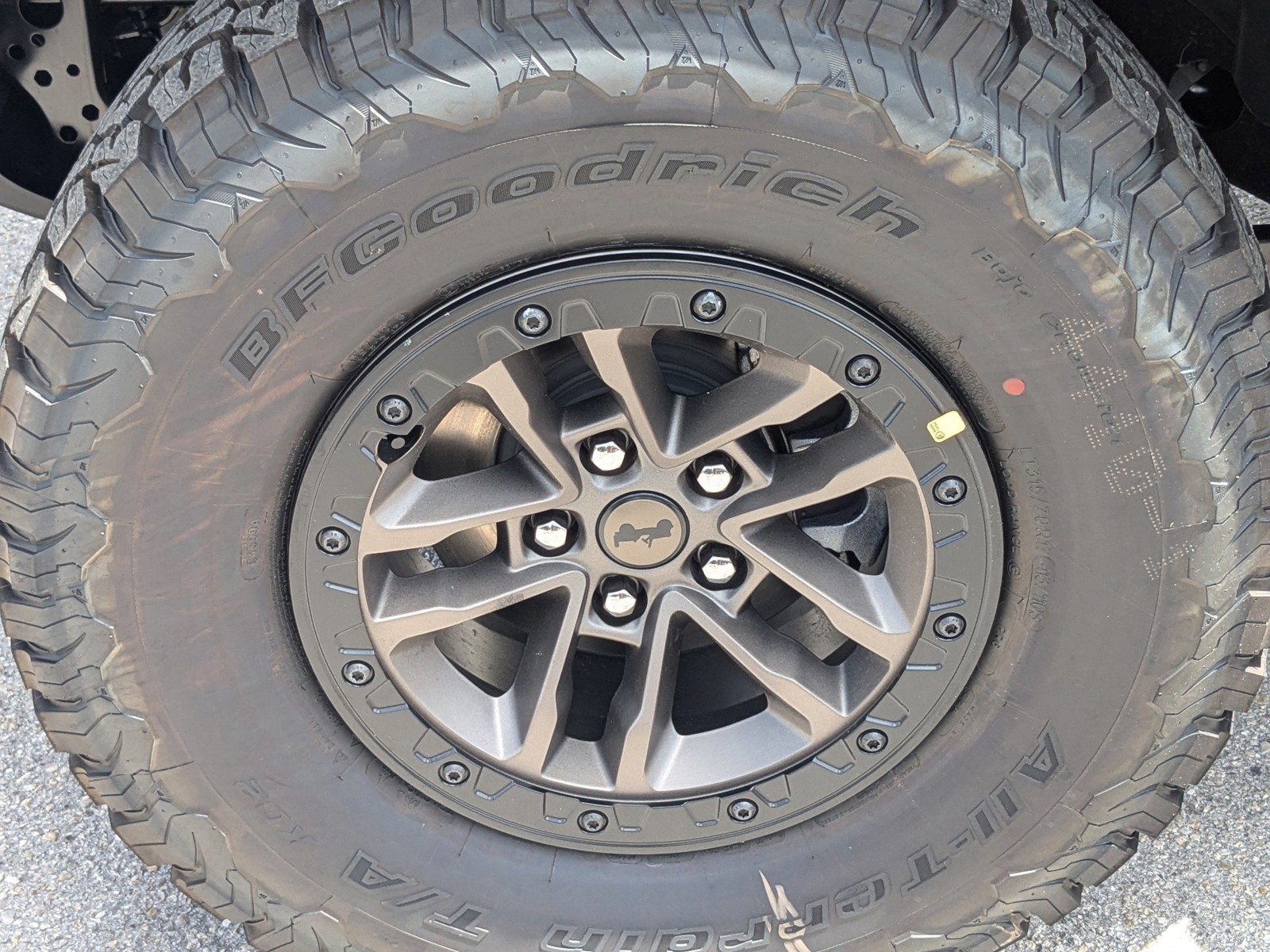 2025 Jeep Wrangler - Photo 11