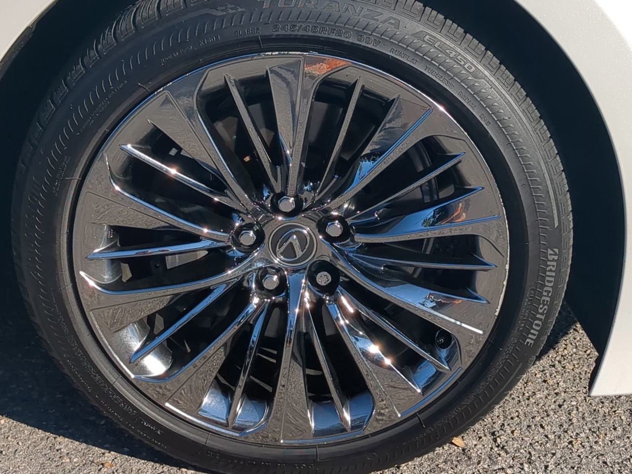 2023 Lexus LS - Photo 11