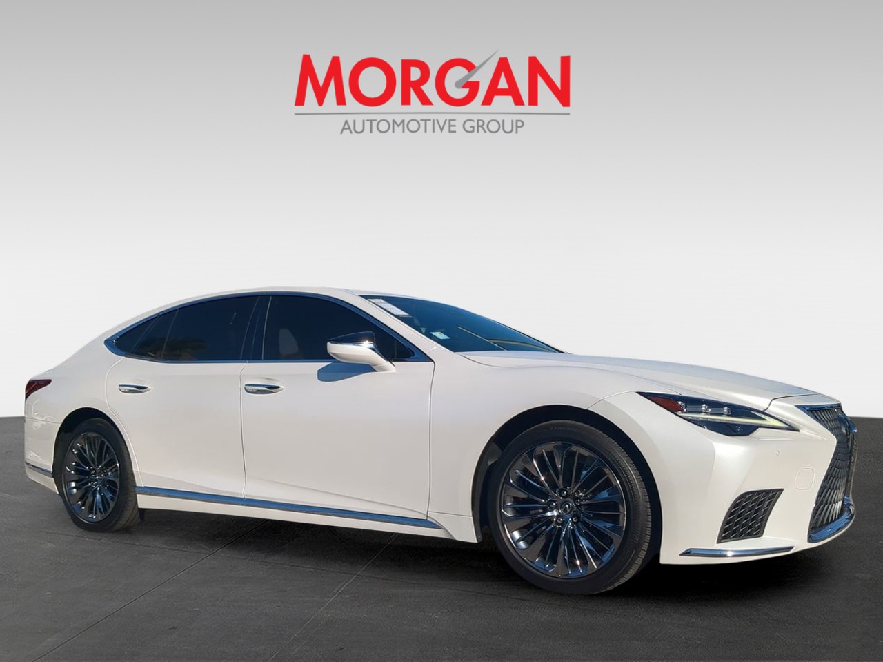2023 Lexus LS - Photo 2