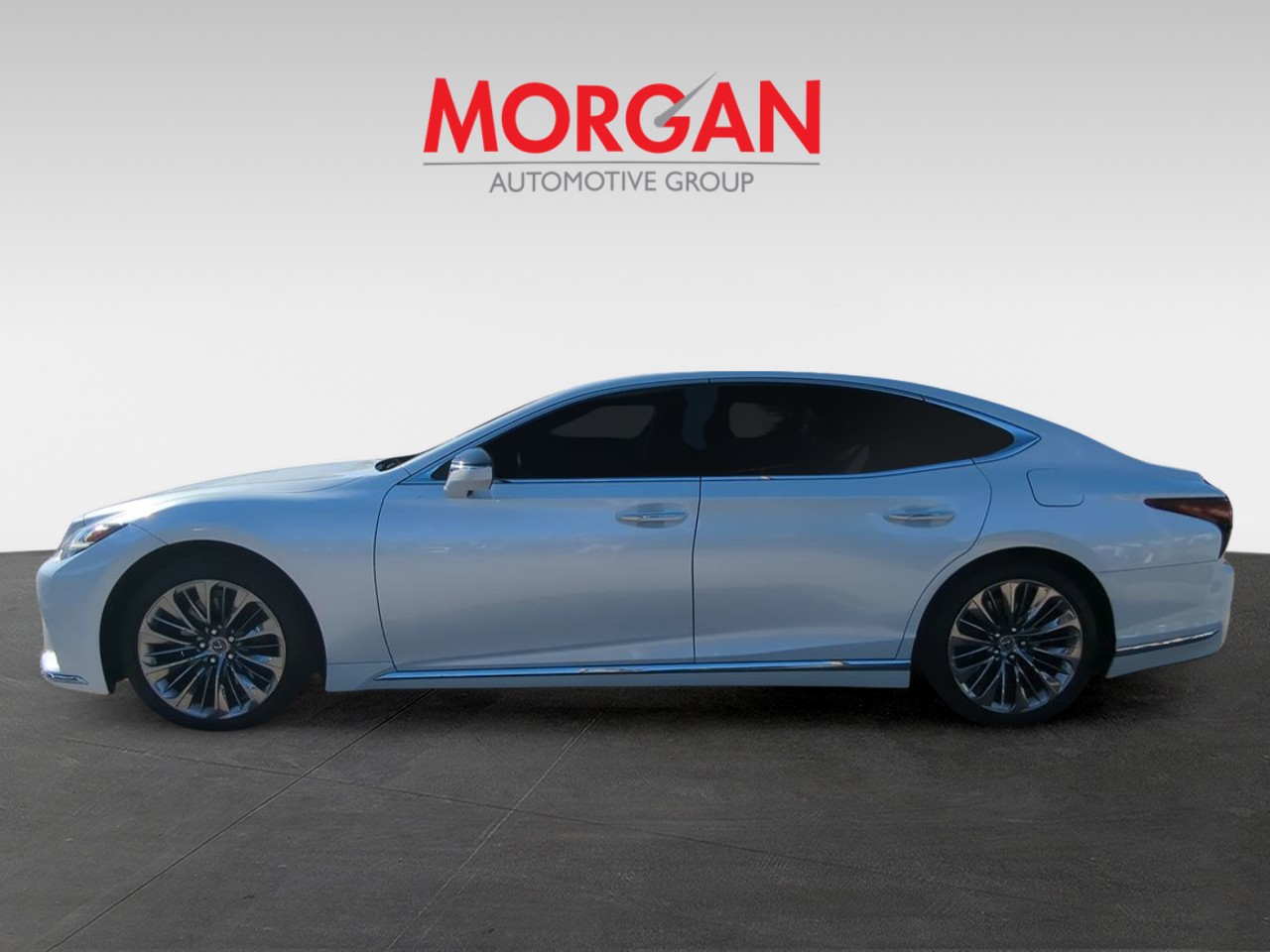 2023 Lexus LS - Photo 9