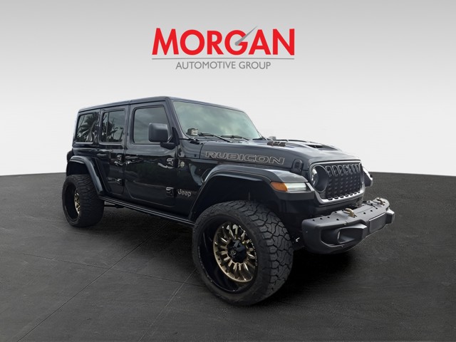 2024 Jeep Wrangler - Photo 2