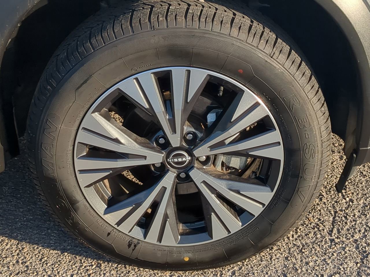 2023 Nissan Rogue - Photo 11